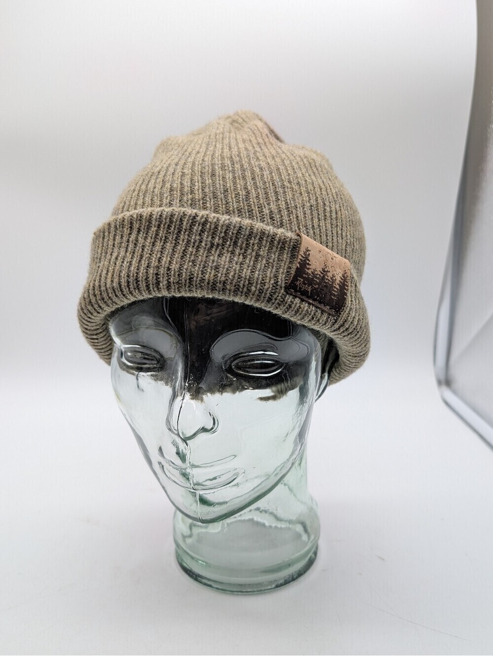Rustek Portland 100% Merino Wool Beanie Eco-Friendly Cork Tree Tag Heather Olive
